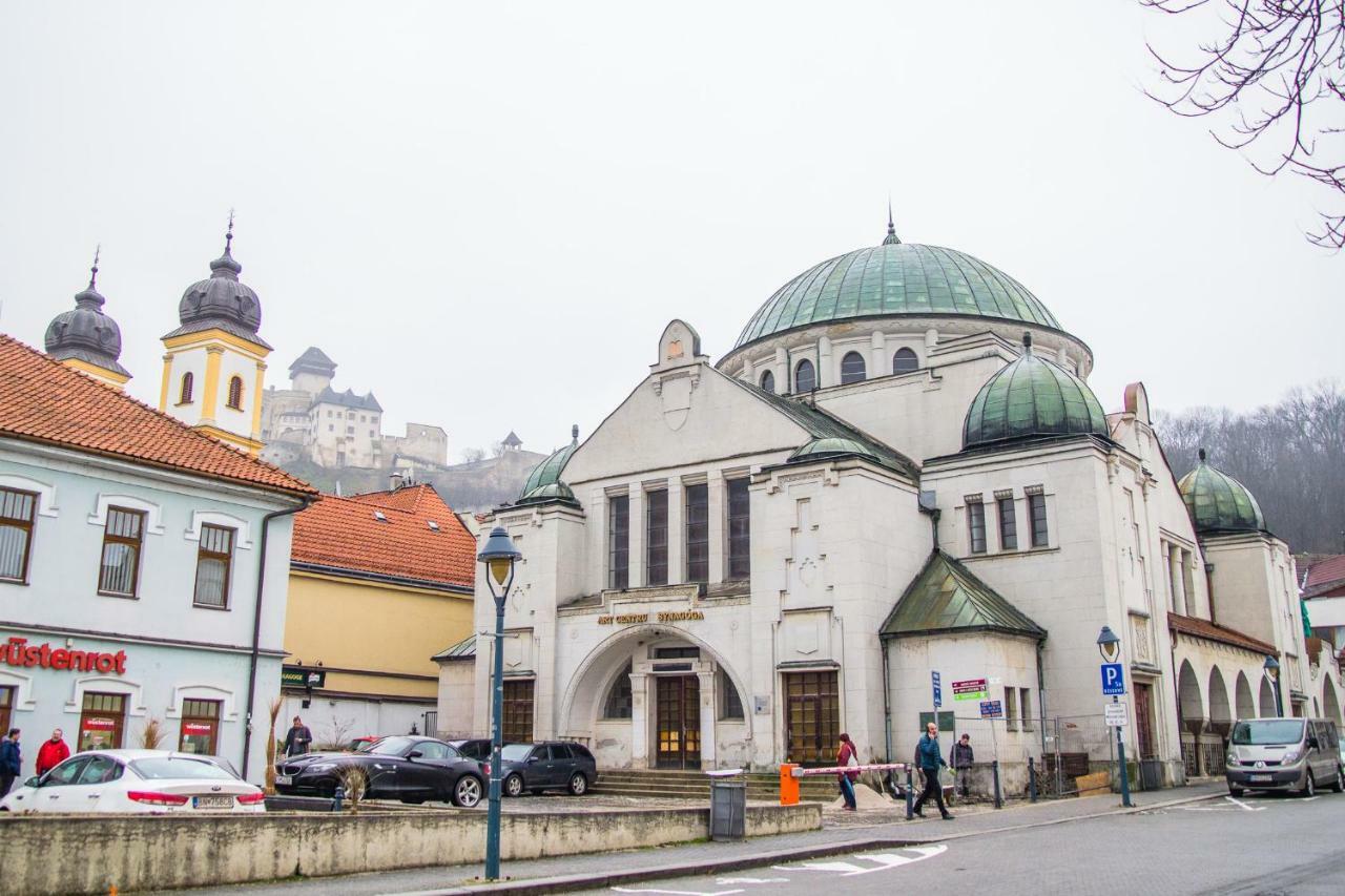 Old Town Apartment Trenčín Εξωτερικό φωτογραφία